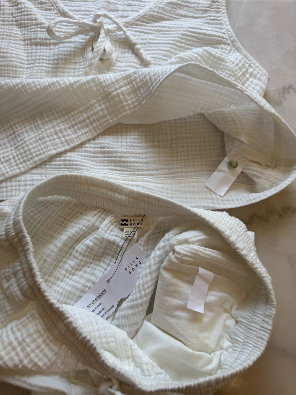 Billabong White Textured Tie-Front Tank and Shorts Set - Picture 7 of 7
